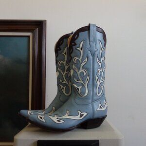 Heritage blue cowgirl boots 9 1/2